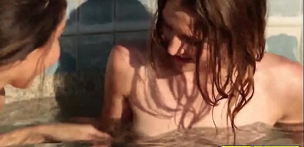 600px x 290px - Gorgeous lesbians make love in pool 1660 Porn Videos